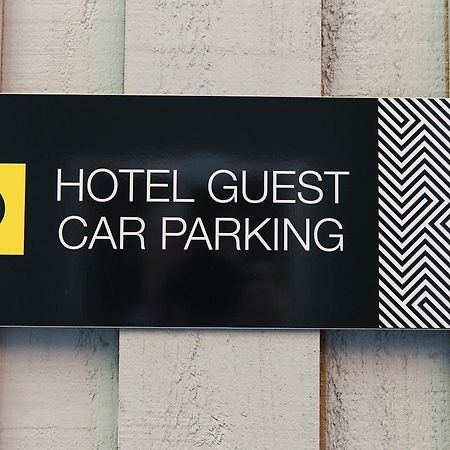 Hougoumont Hotel Fremantle Esterno foto