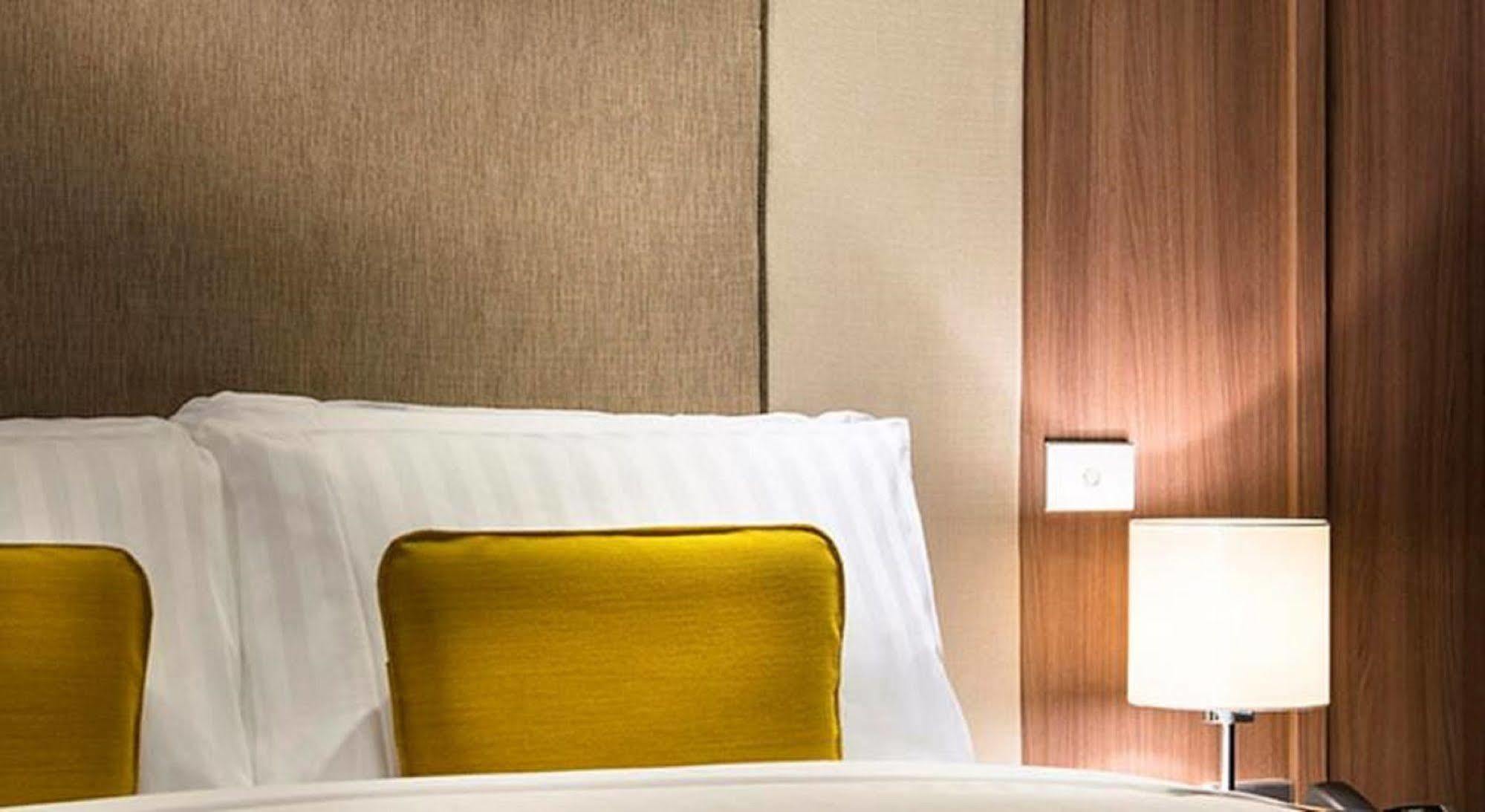 Hougoumont Hotel Fremantle Esterno foto
